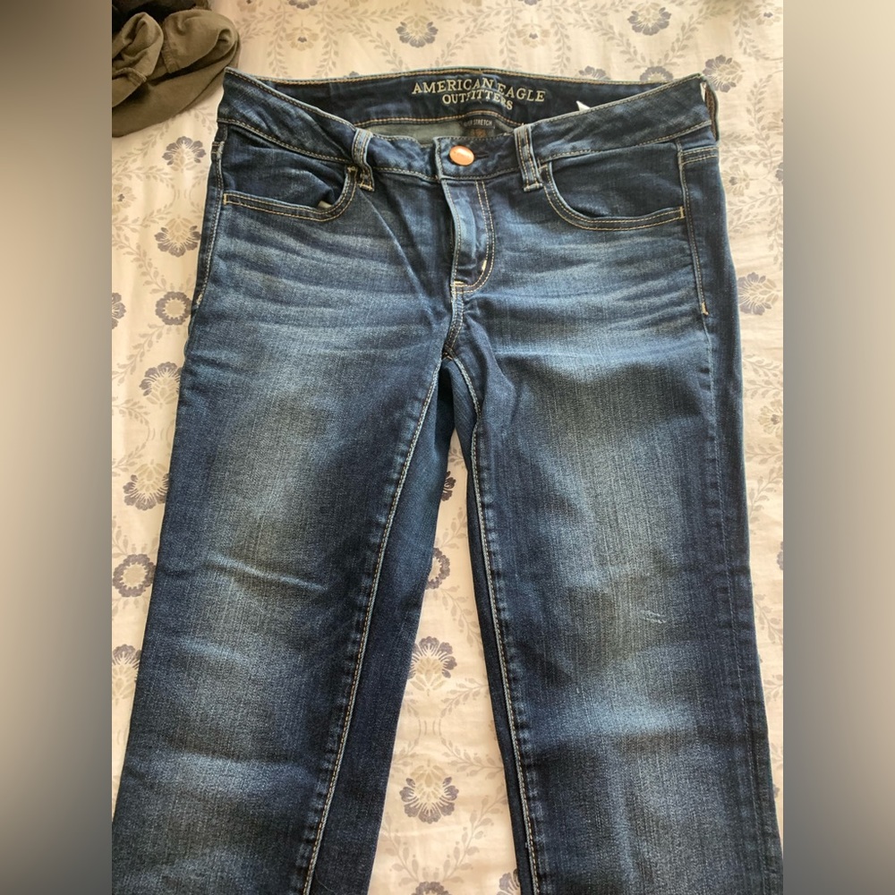 American Eagle size 8 Super stretch low jeggings